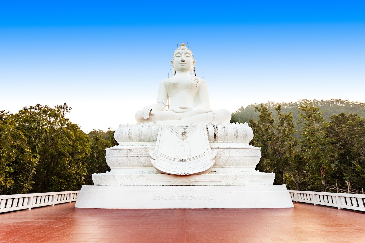 Tempel auf dem Hügel (Wat Phra That Mae Yen) in Pai, Mae Hong Son, Thailand