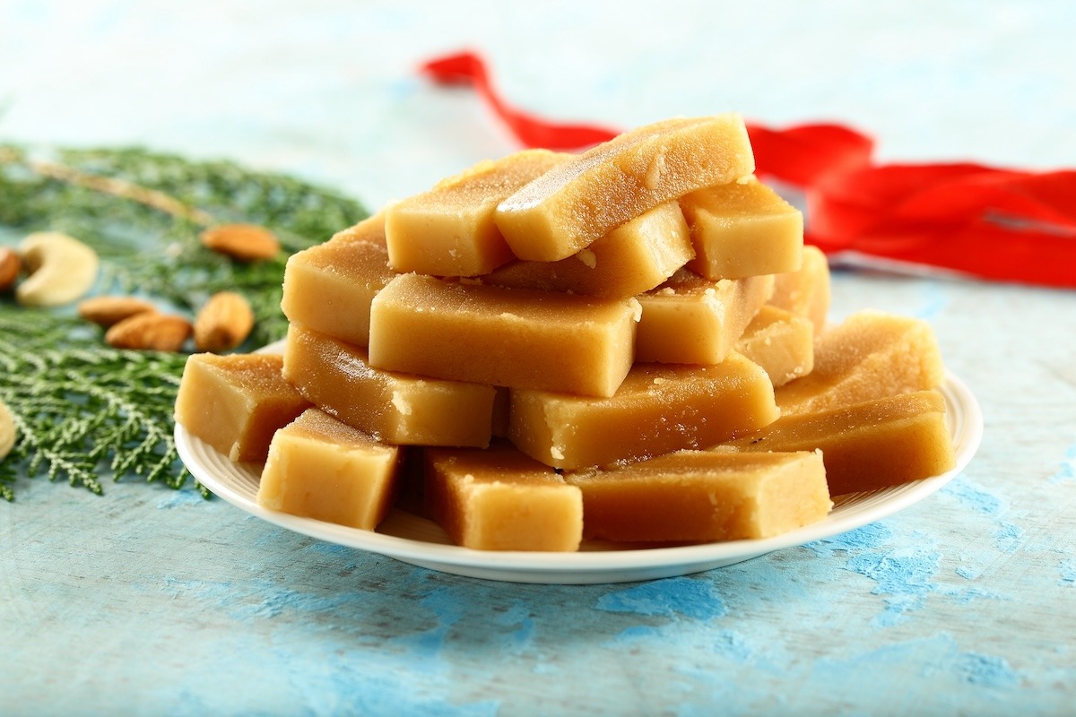 ของหวานอินเดียแบบดั้งเดิม Mysore Pak