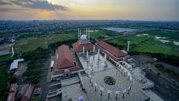 Lịch trình 7 ngày ở Semarang: Khám phá sự quyến rũ của miền Trung Java