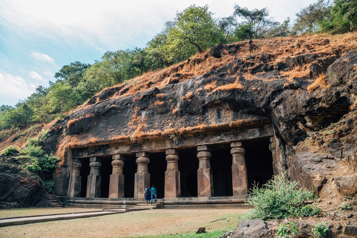 Elephanta Caves in Mumbai, India Elephanta Caves in Mumbai, India