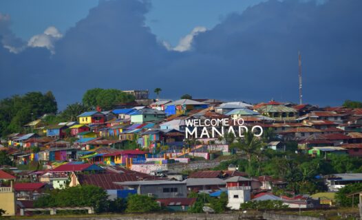 Von den Highlands zu den Inseln: Ein umfassender Führer zu den Naturwundern von Manado