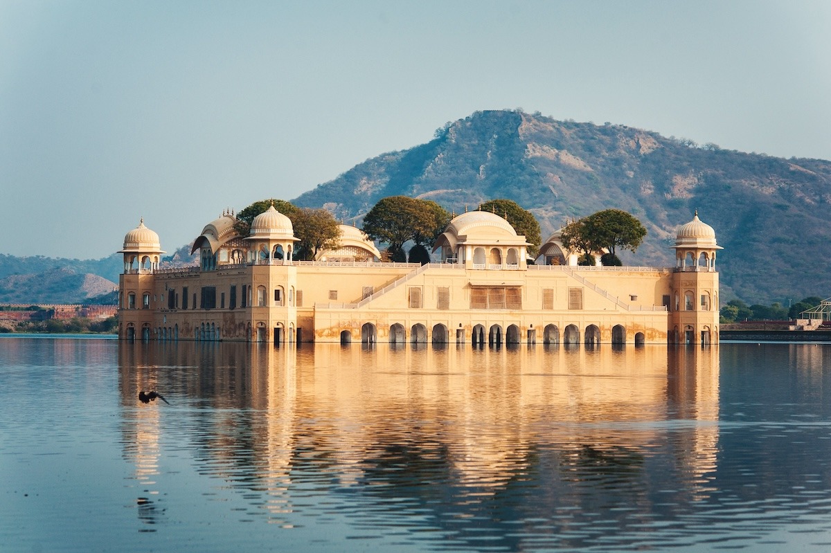 曼薩加爾湖和 Jal Mahal，齋浦爾，拉賈斯坦邦，印度