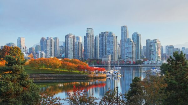 Kỷ niệm Ngày Victoria 2024 tại Vancouver: Hướng dẫn đầy đủ về pháo hoa và lễ hội