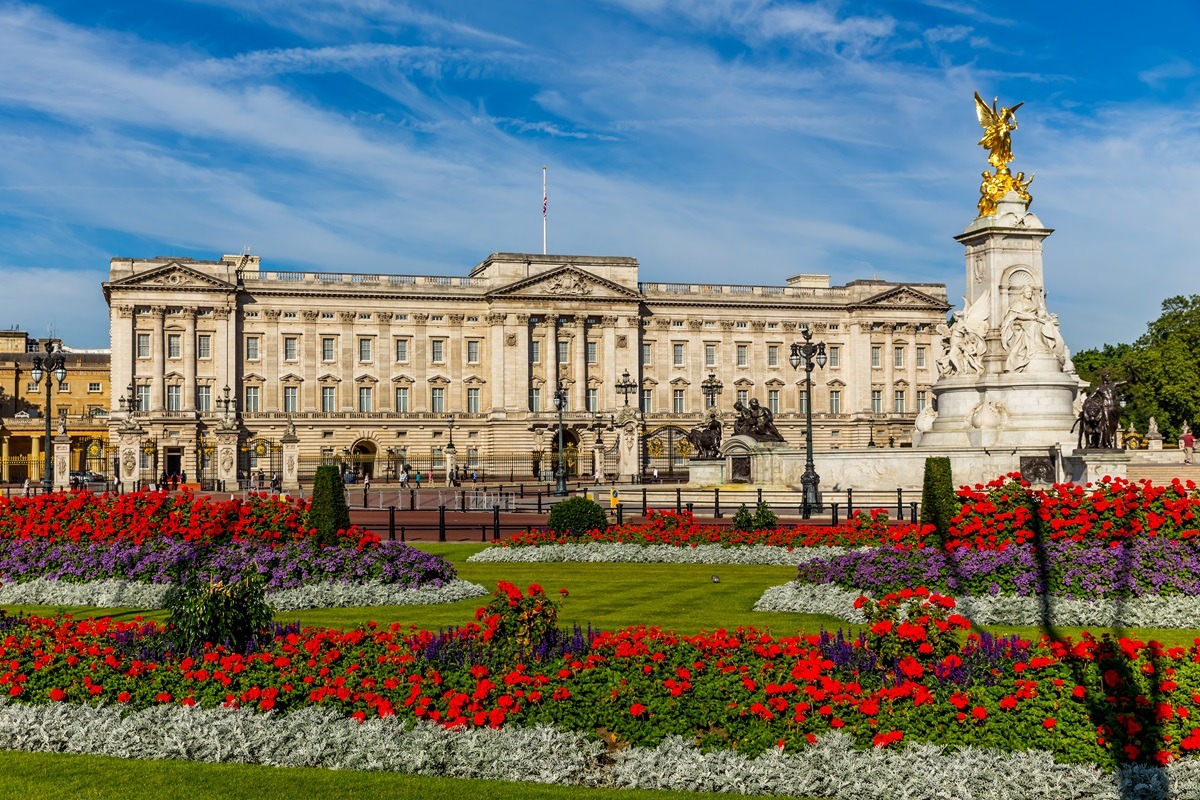 Istana Buckingham di London