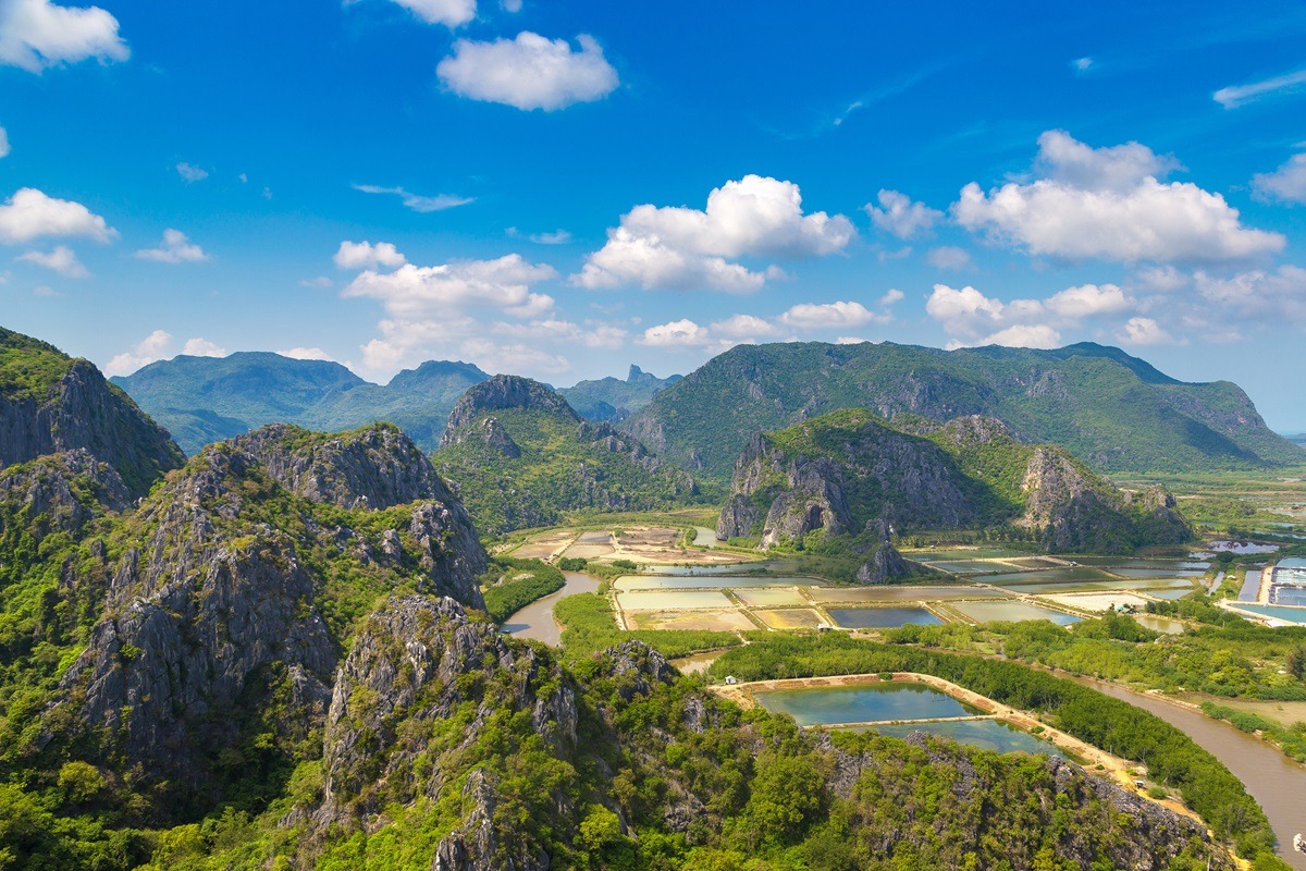 Taman Negara Sam Roi Yot berhampiran Hua Hin, Thailand