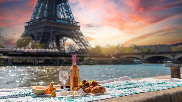 Hành trình ẩm thực khắp nước Pháp nhân Ngày của Mẹ năm 2024: Trải nghiệm ẩm thực đỉnh cao