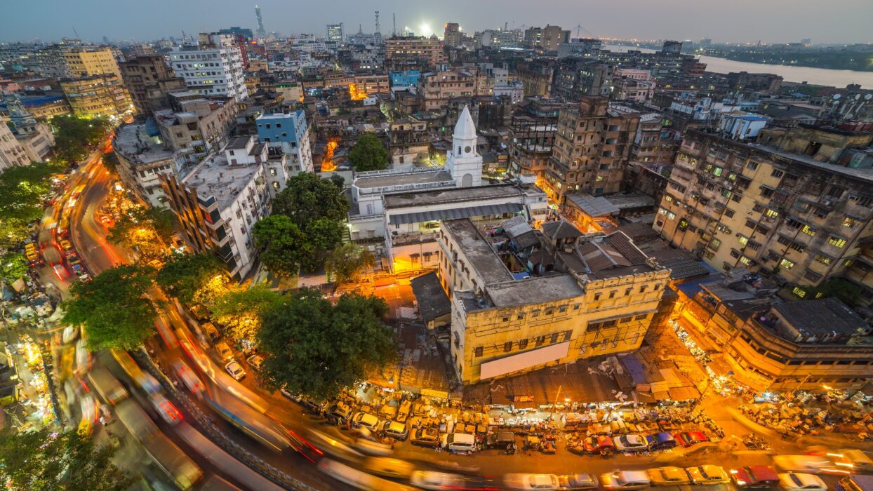 Salt Lake’s Finest: A Guide to Kolkata’s Best Hotels background image