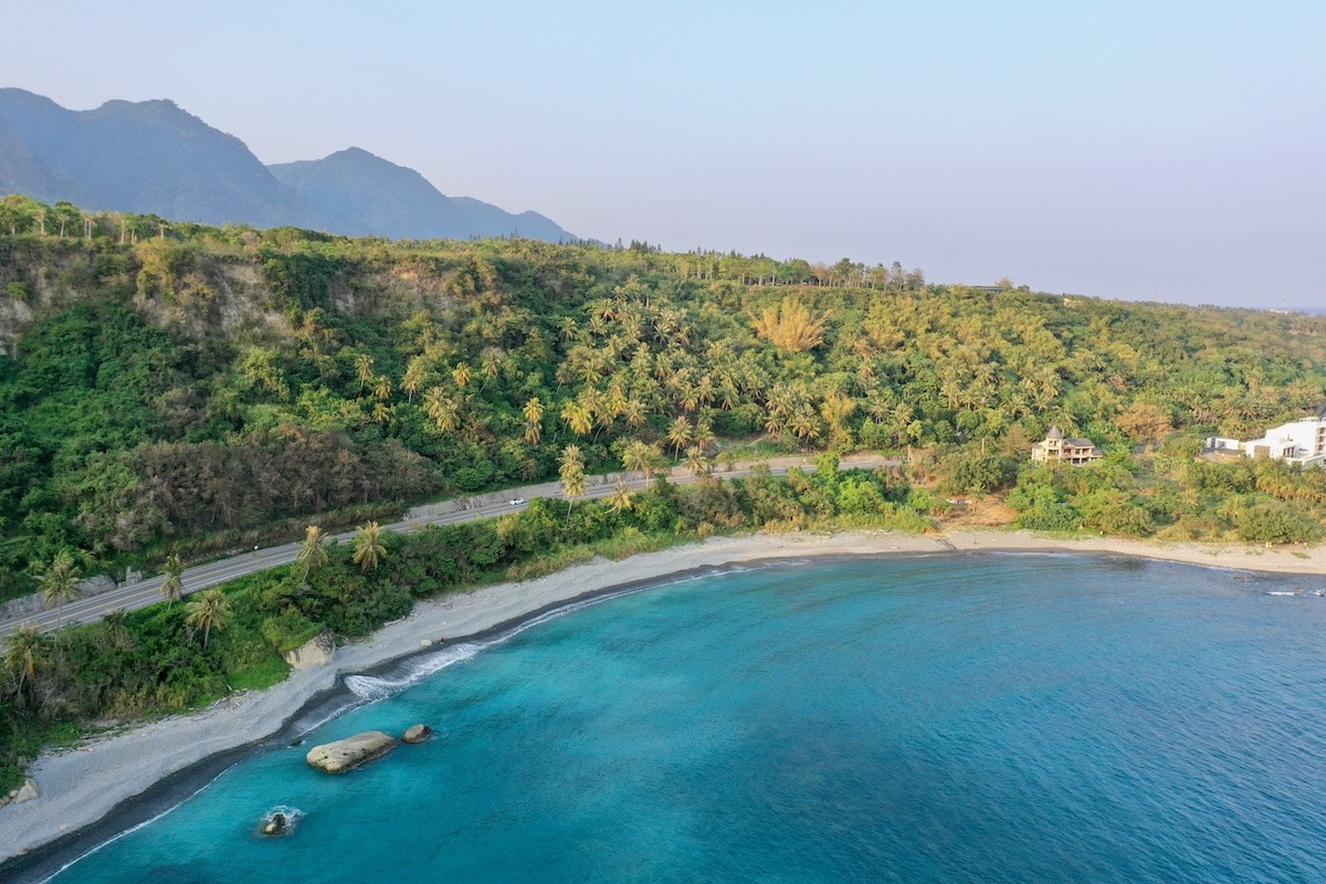 Quiet coastline in Dulan, Taitung