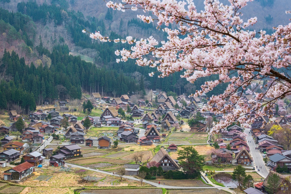 Shirakawa-go bei Takayama, Japan Shirakawa-go bei Takayama, Japan