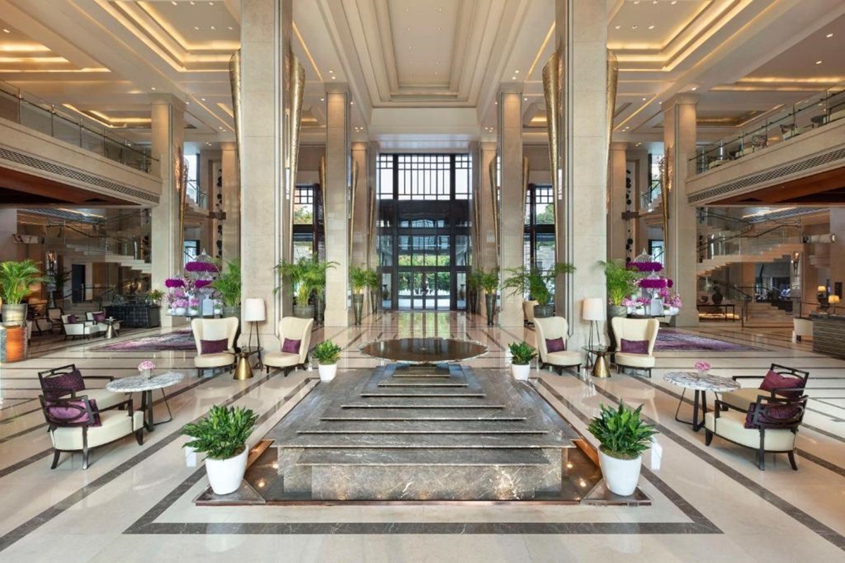 Siam Kempinski Hotel Bangkok, Thailand