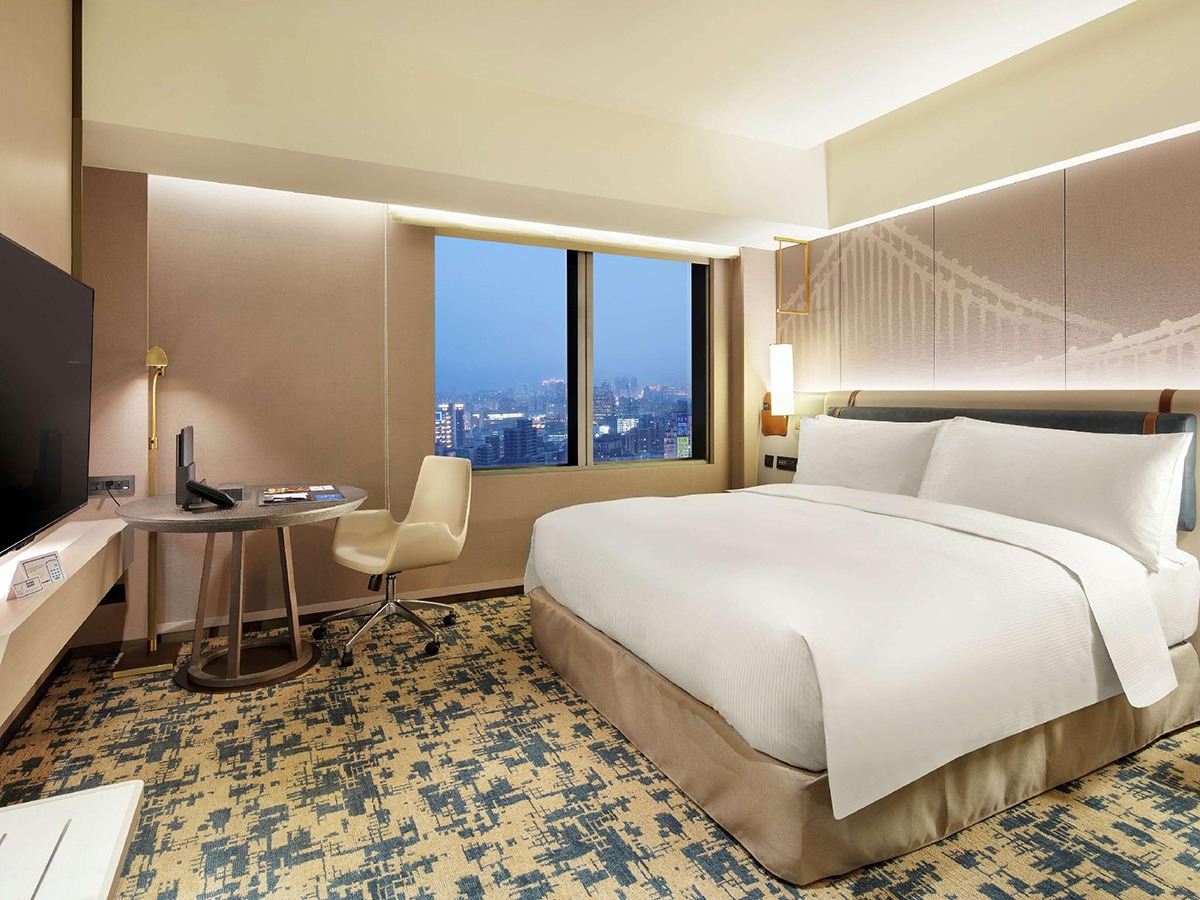 ヒルトン タイペイ シンバン