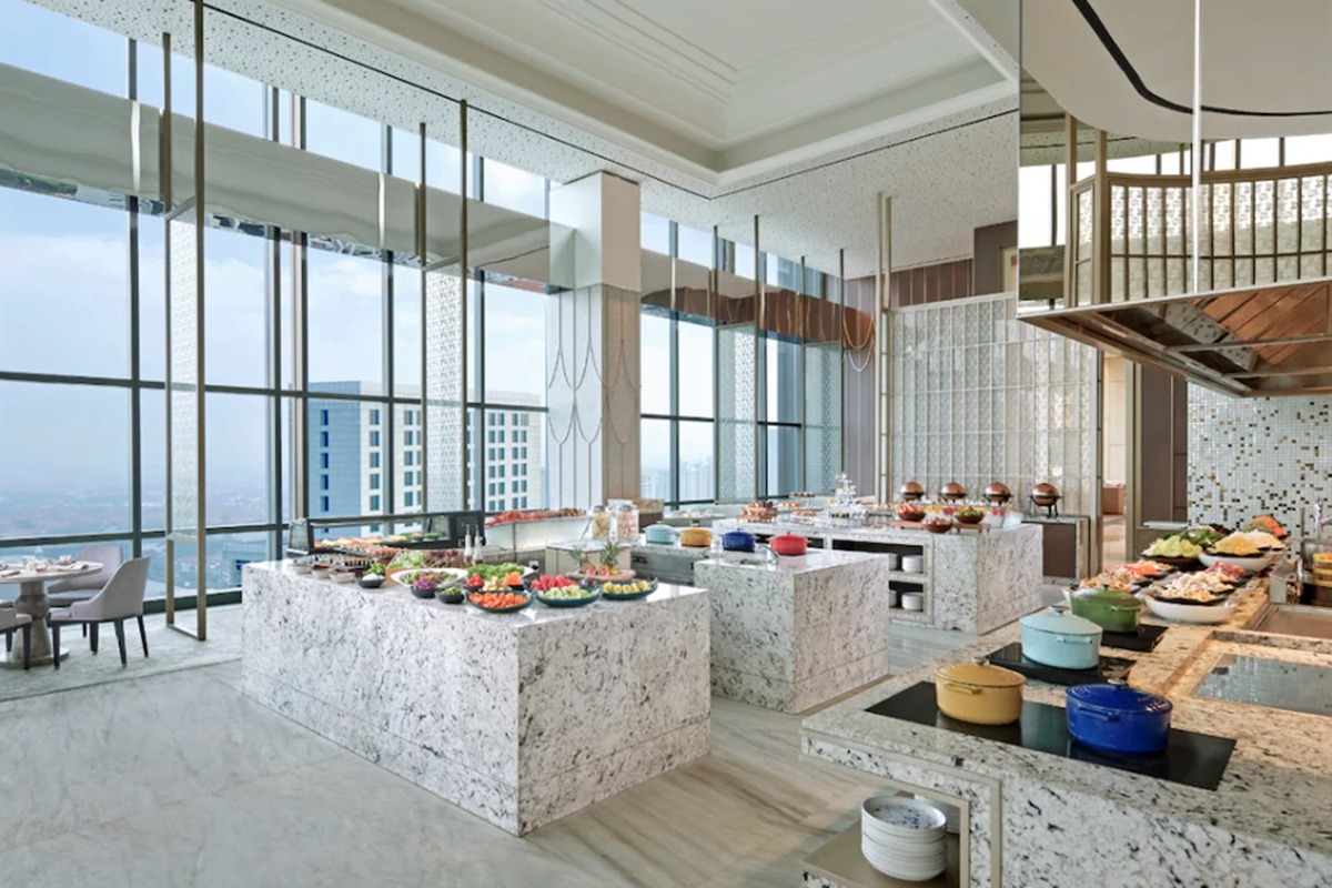 Sarapan pagi di Magnolia, Westin Surabaya Sarapan pagi di Magnolia, Westin Surabaya