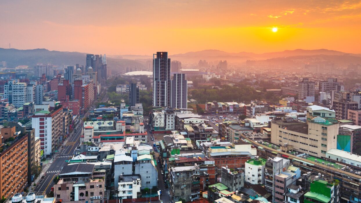 3 Days in Hsinchu Itinerary: Exploring Science, Culture, and Nature background image