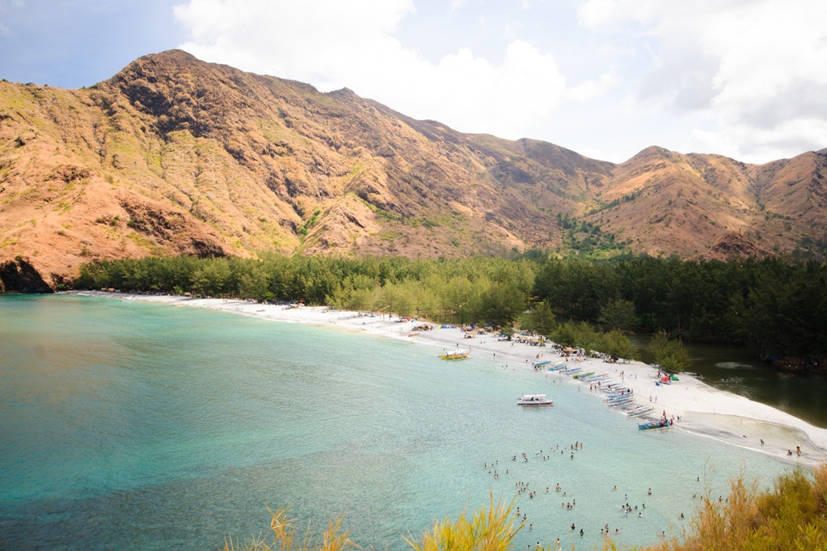 Anawangin Cove, Zambales Anawangin Cove, Zambales