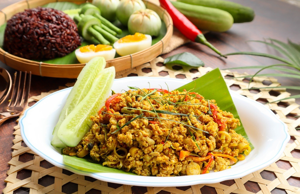 Kua Kling, must-try Southern Thai food
