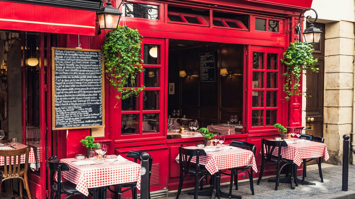 Paris auskosten: Ein kulinarischer Führer zu den besten Restaurants in der Stadt der Lichter background image