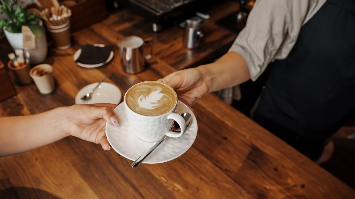 Charming Cafés in Da Nang: Discover the City’s Most Beautiful Coffee Spots background image