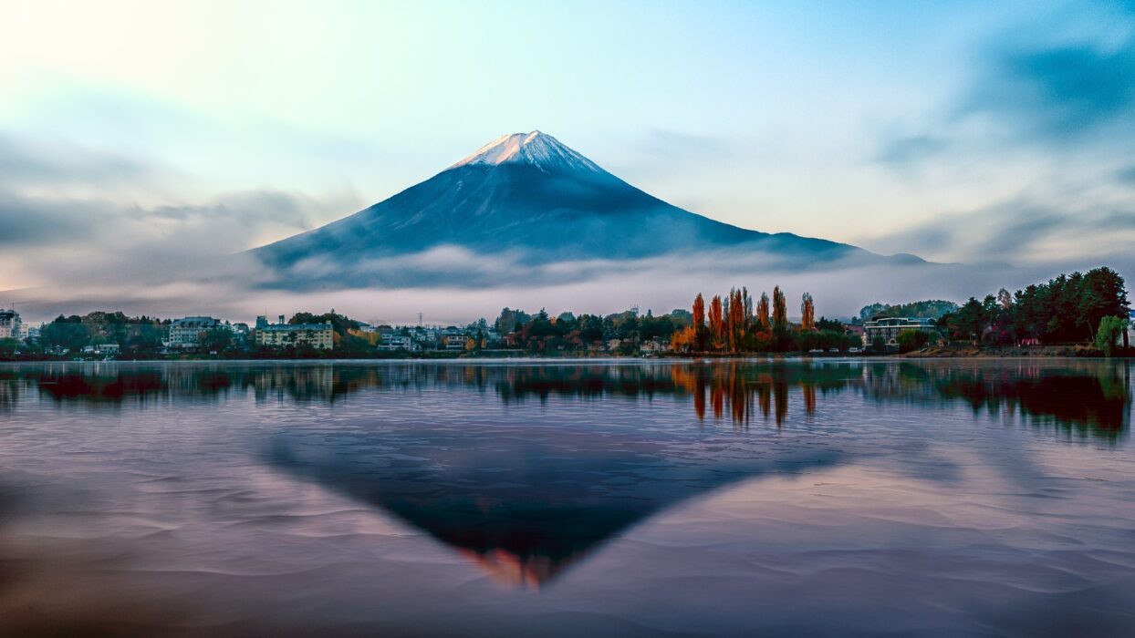 Menemui Gunung Fuji: Panduan Perjalanan Terbaik background image