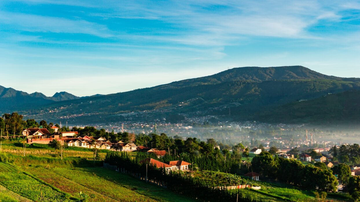Discovering Bandung on a Budget: Affordable Travel Tips and Tricks background image