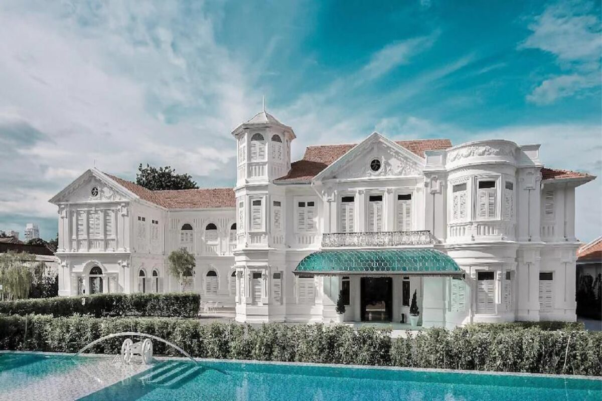 Macalister Mansion