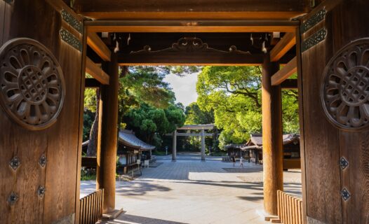 Ein ruhiger Ausweg: Erkundung der reichen Geschichte und der ruhigen Schönheit des Meiji-Schreins in Tokio