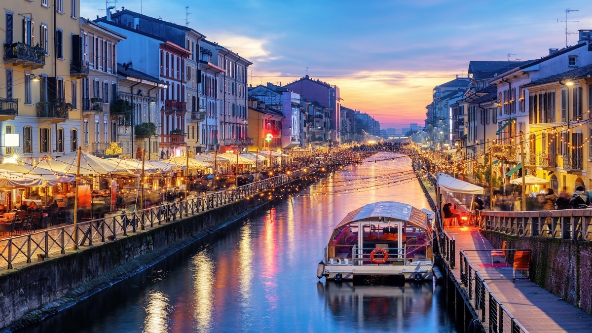 Kênh đào Navigli Lâu đài Navigli