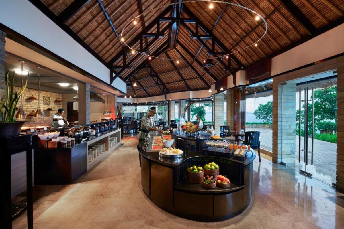 Restoran Treetops Restoran Treetops