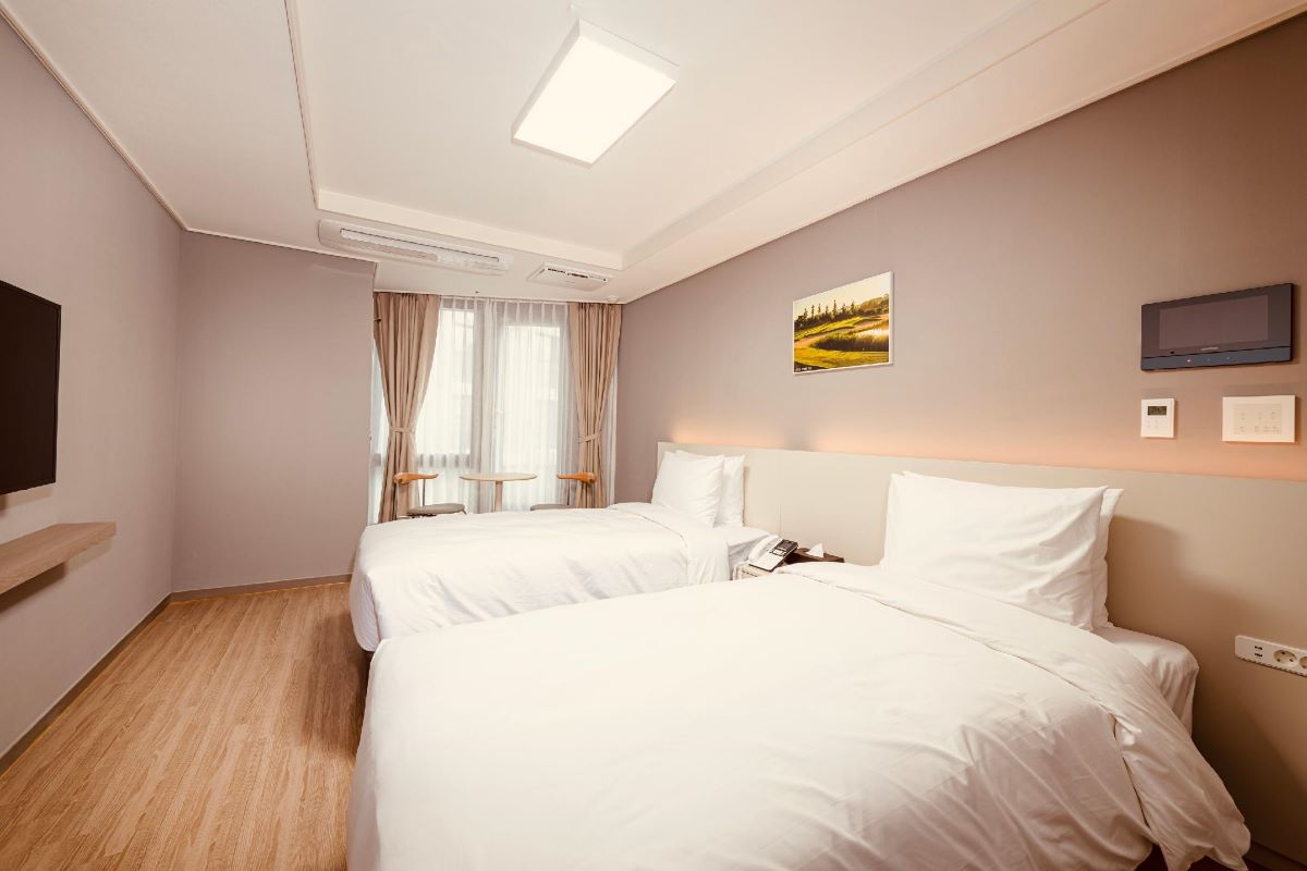 Deluxe Twin Room at Sollago Myeongdong Deluxe Twin Room at Sollago Myeongdong