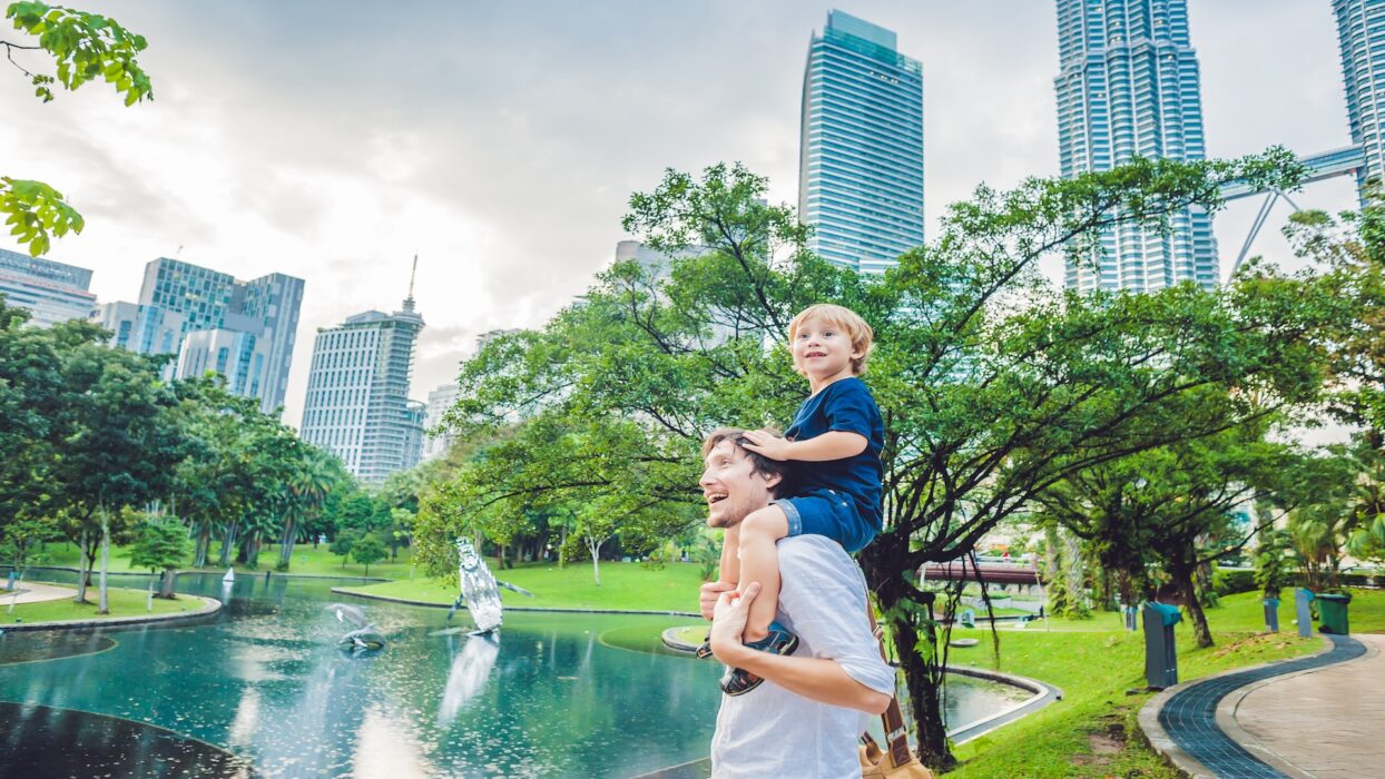 Top Fun-Filled Activities for Families: Exploring Malaysia with Kids background image
