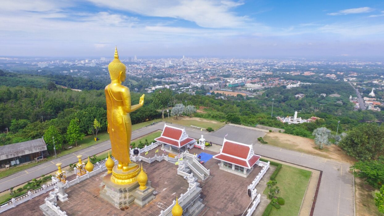 Tempat Menginap di Hat Yai: Hotel Terbaik untuk Setiap Pengembara background image