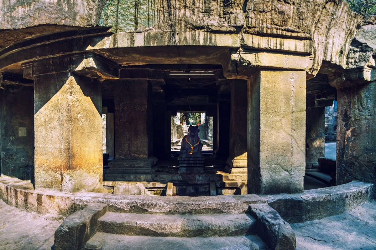 インド、プネーのパタレーシュワル洞窟寺院 インド、プネーのパタレーシュワル洞窟寺院