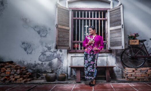 Unveiling Malacca's Shopping Gems: Best Souvenirs and Where to Buy Them