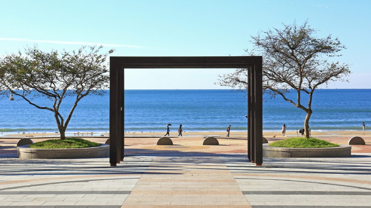 Discover Busan: Top Things to Do in South Korea’s Vibrant Coastal City background image