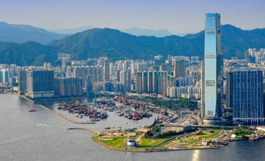 香港十五大最佳酒店:在亞洲中心的奢華住宿等著您