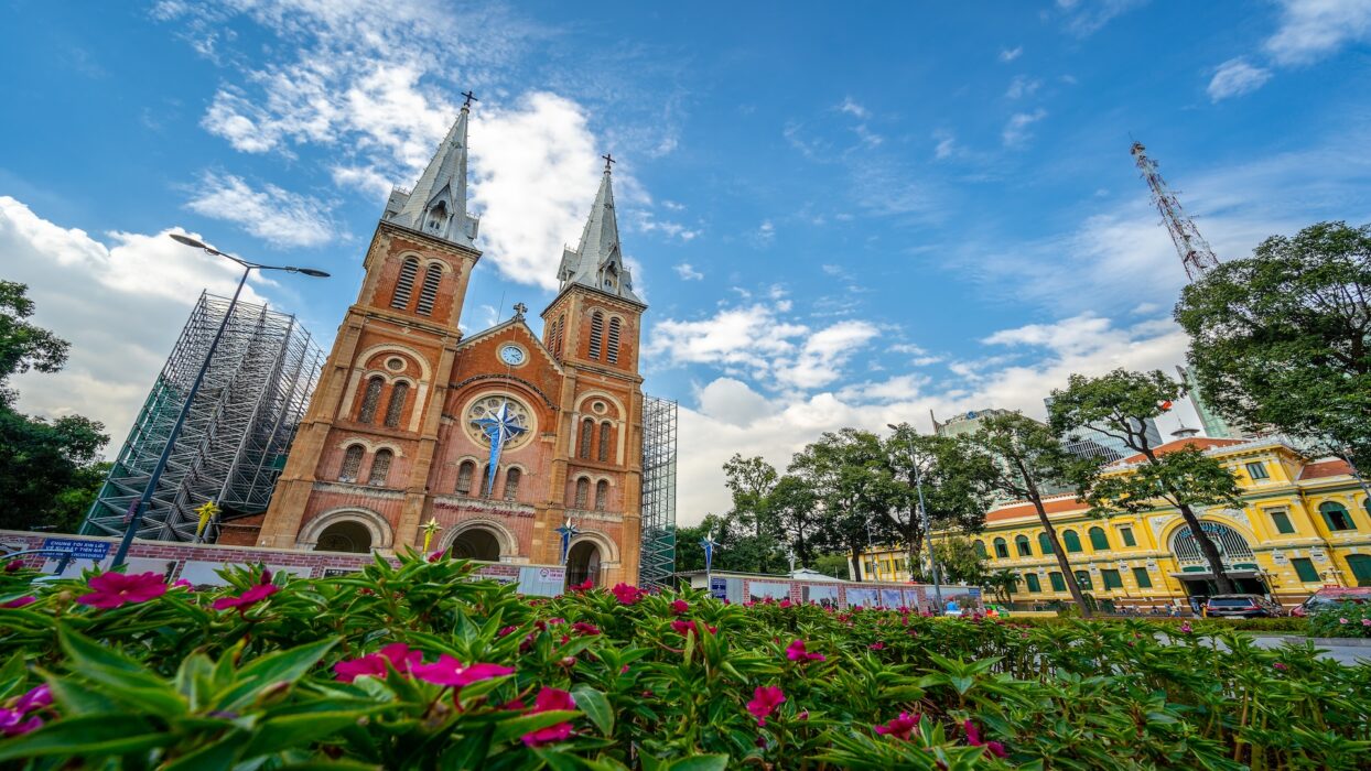 Explore District 1: Top 4-Star Hotels for a Memorable Stay in Saigon background image