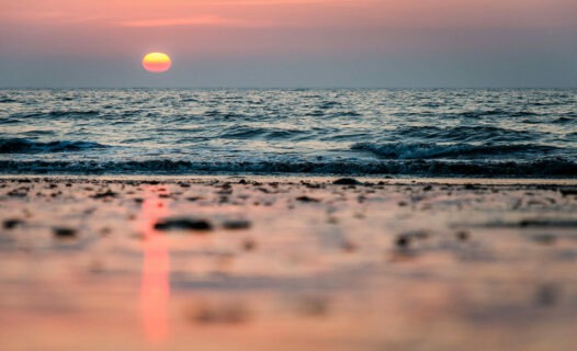 探索孟買朱湖最佳面海酒店：海岸休憩