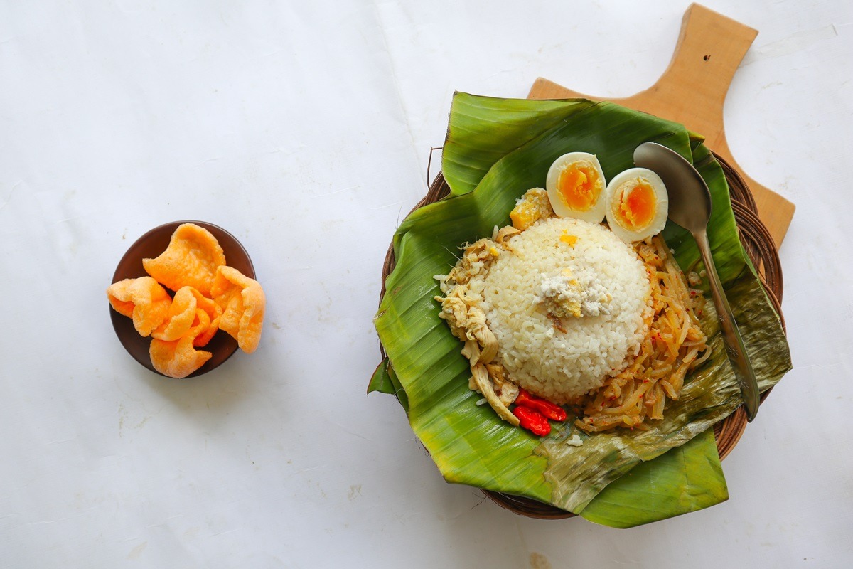 Nasi Liwet, makanan yang harus dicoba di Surakarta, Indonesia Nasi Liwet, makanan yang harus dicoba di Surakarta, Indonesia