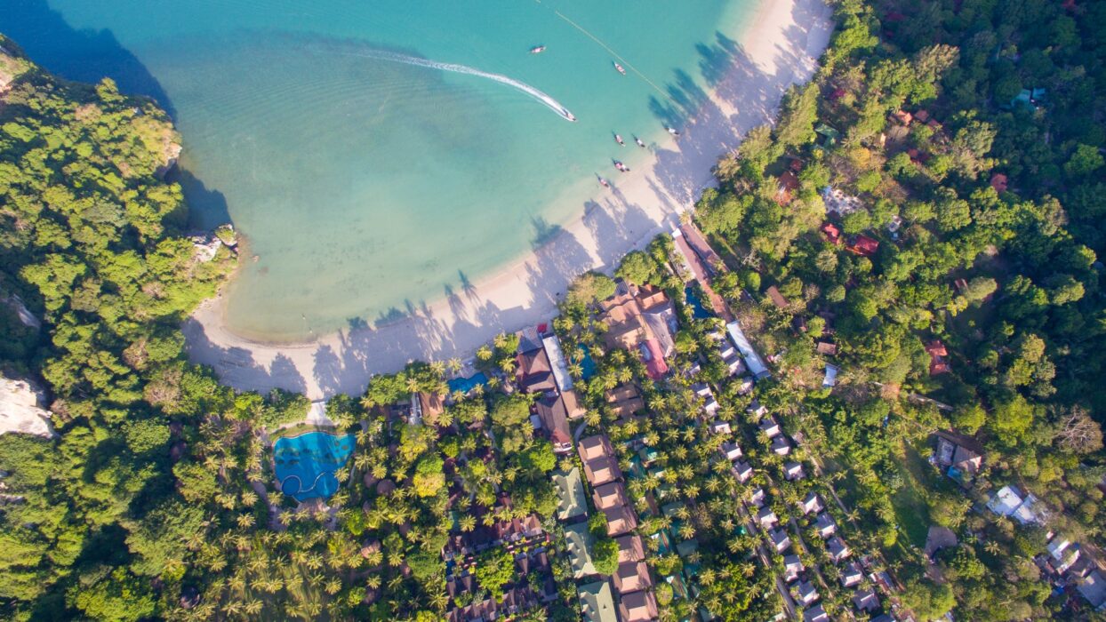 甲米海滨福地体验终极海滨风情的住宿地点 background image