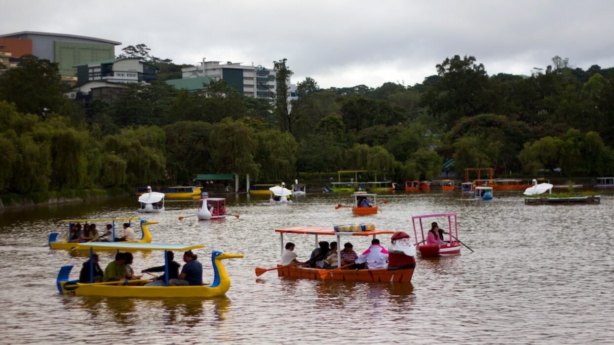 Top Accommodations Near Burnham Park: Experience Baguio’s Charm background image
