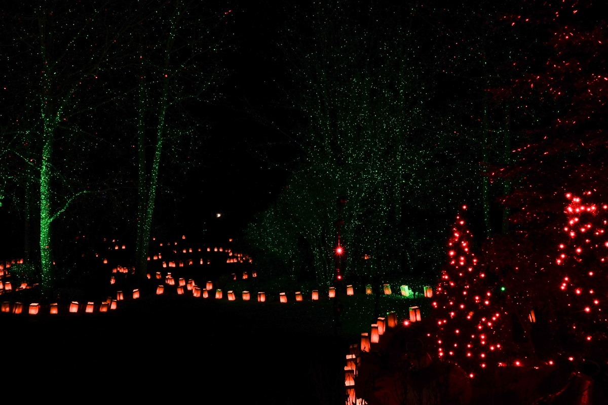 Christmas Eve Farolito Walk, Santa Fe, USA Christmas Eve Farolito Walk, Santa Fe, USA