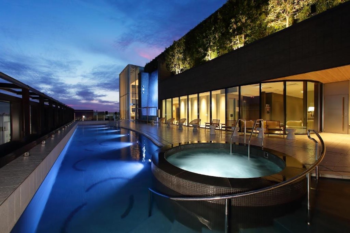 Fukuoka Top Hotel