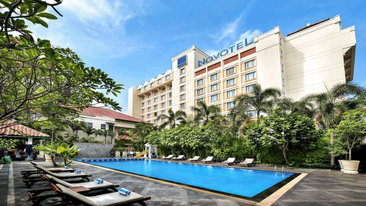 Discover Luxury: Top 4-Star Hotels Near Surakarta