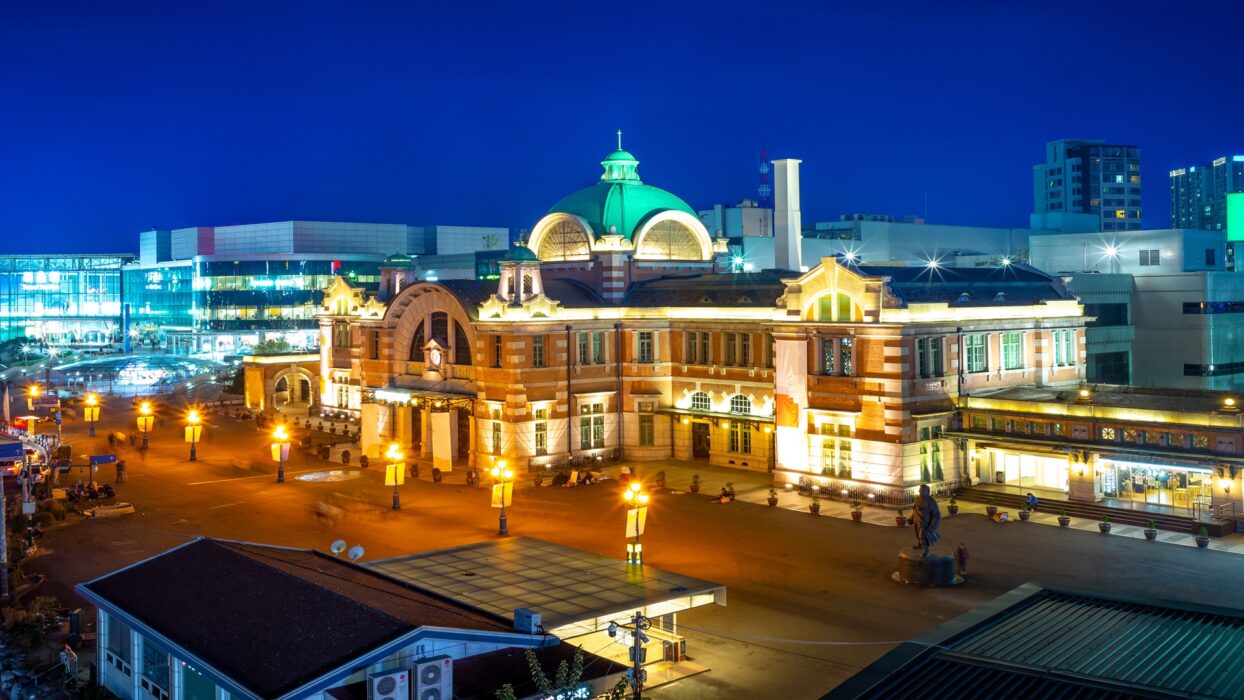 首爾站附近的熱門酒店:探索首爾的門戶 background image