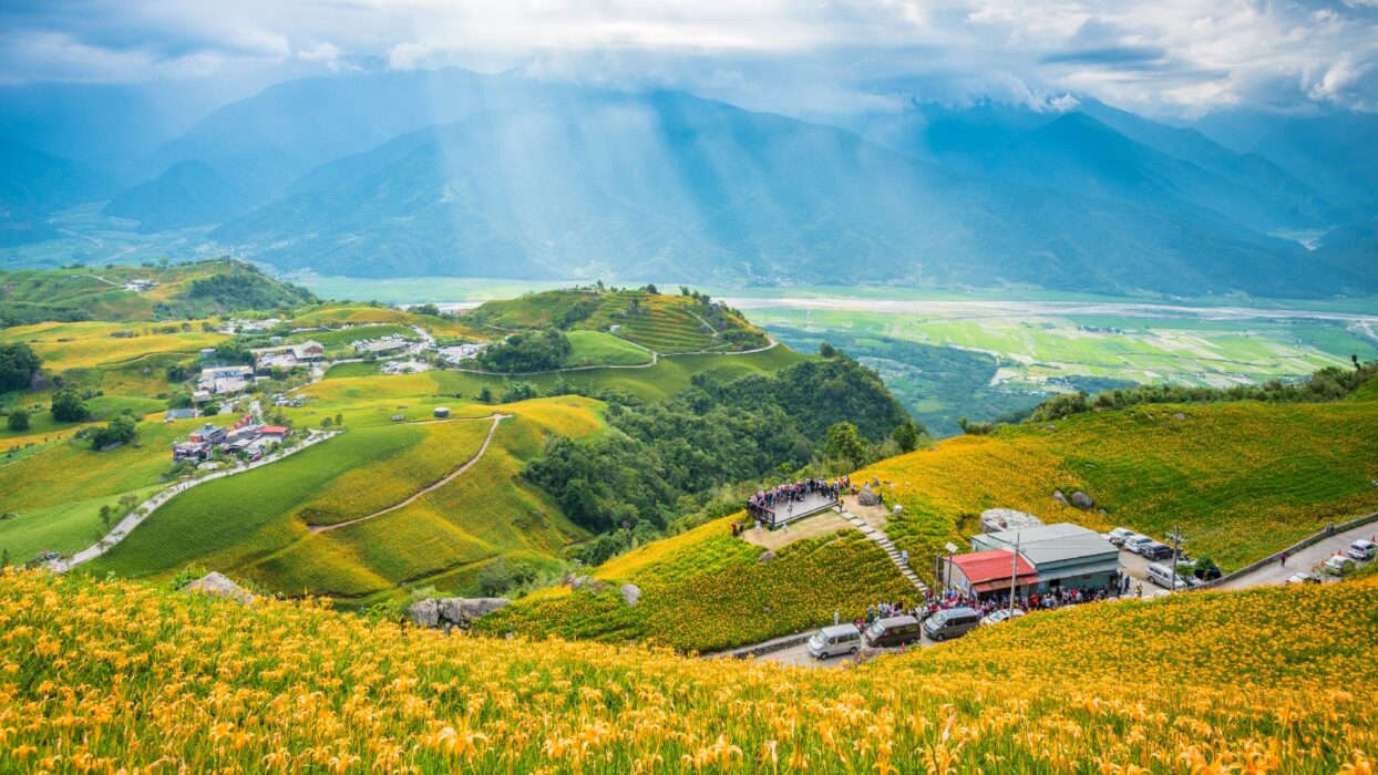 花蓮的隱藏寶石:為冒險旅客提供獨特的住宿 background image