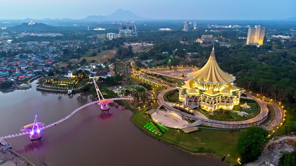 Affordable Comfort: Top Cheap Hotels Near Kuching's Scenic Waterfront