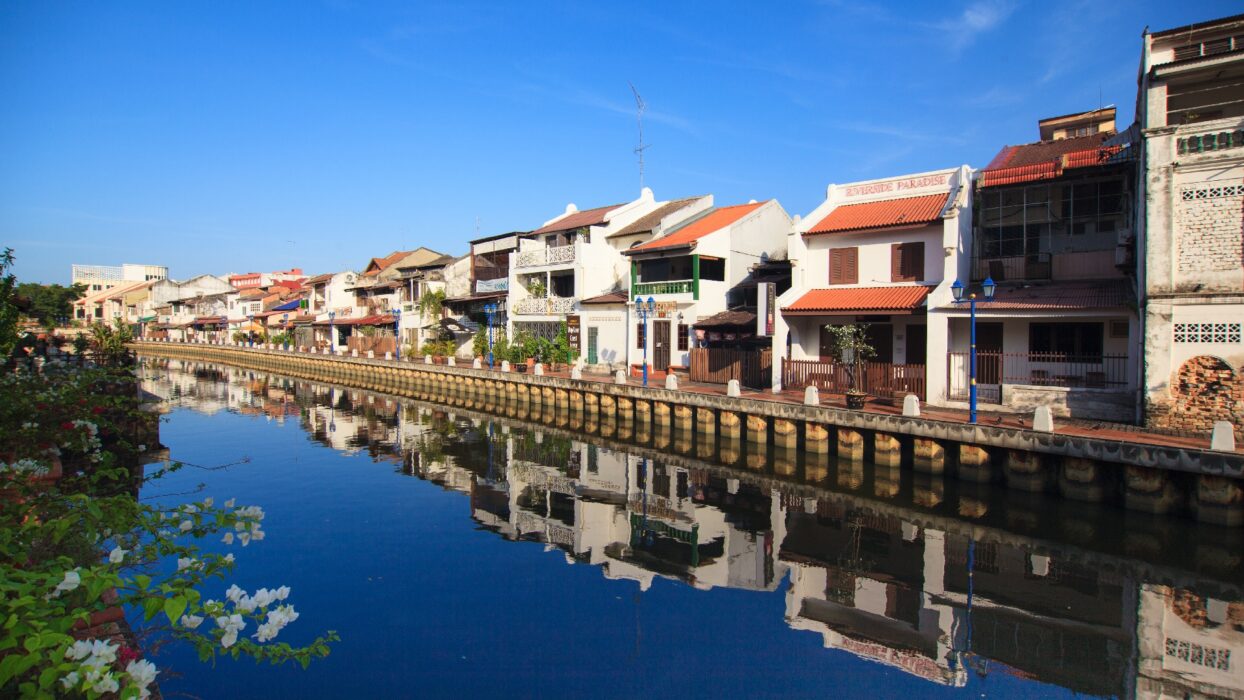 A Luxurious Escape: Inside Malacca’s Top 5-Star Hotel background image