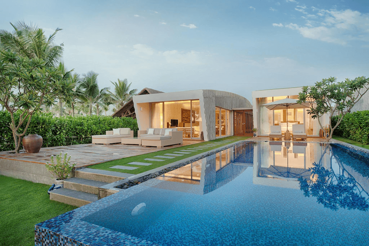 Beachfront Hotels in Da Nang