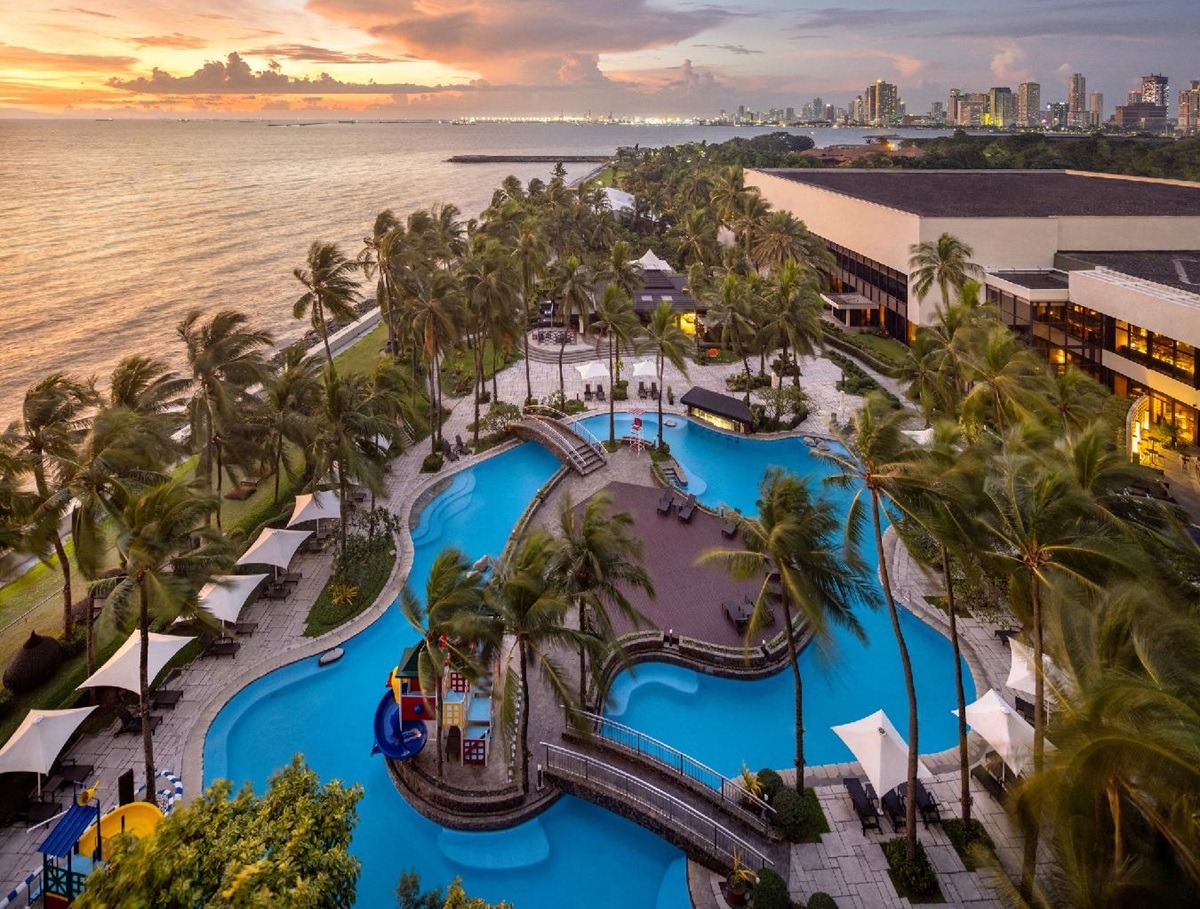 Sofitel Philippine Plaza Manila