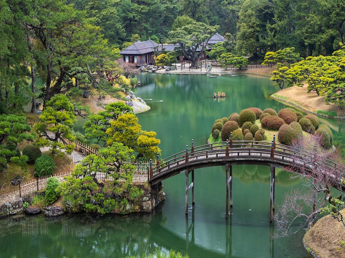 Ritsurin Garden in Takamatsu, Japan Ritsurin Garden in Takamatsu, Japan