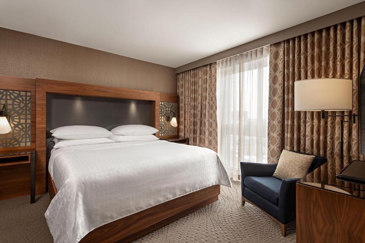 Sheraton Gateway Hotel in Toronto International Airport, Canada Sheraton Gateway Hotel in Toronto International Airport, Canada